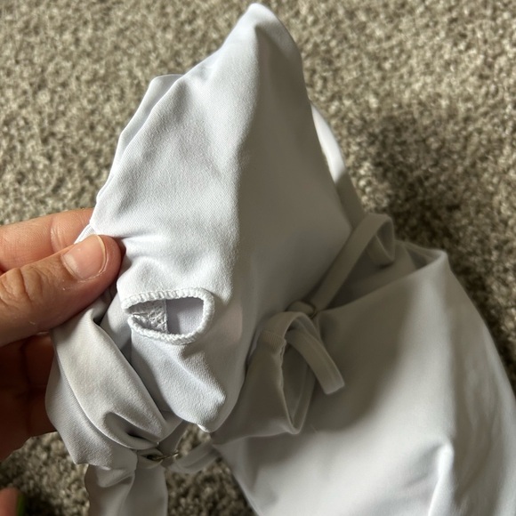 White swoop neck bikini top - Picture 2 of 2